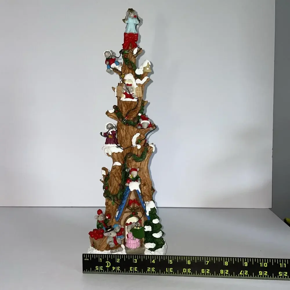 Vintage Christmas Mouse Family Pencil Tree House Musical and Lighted